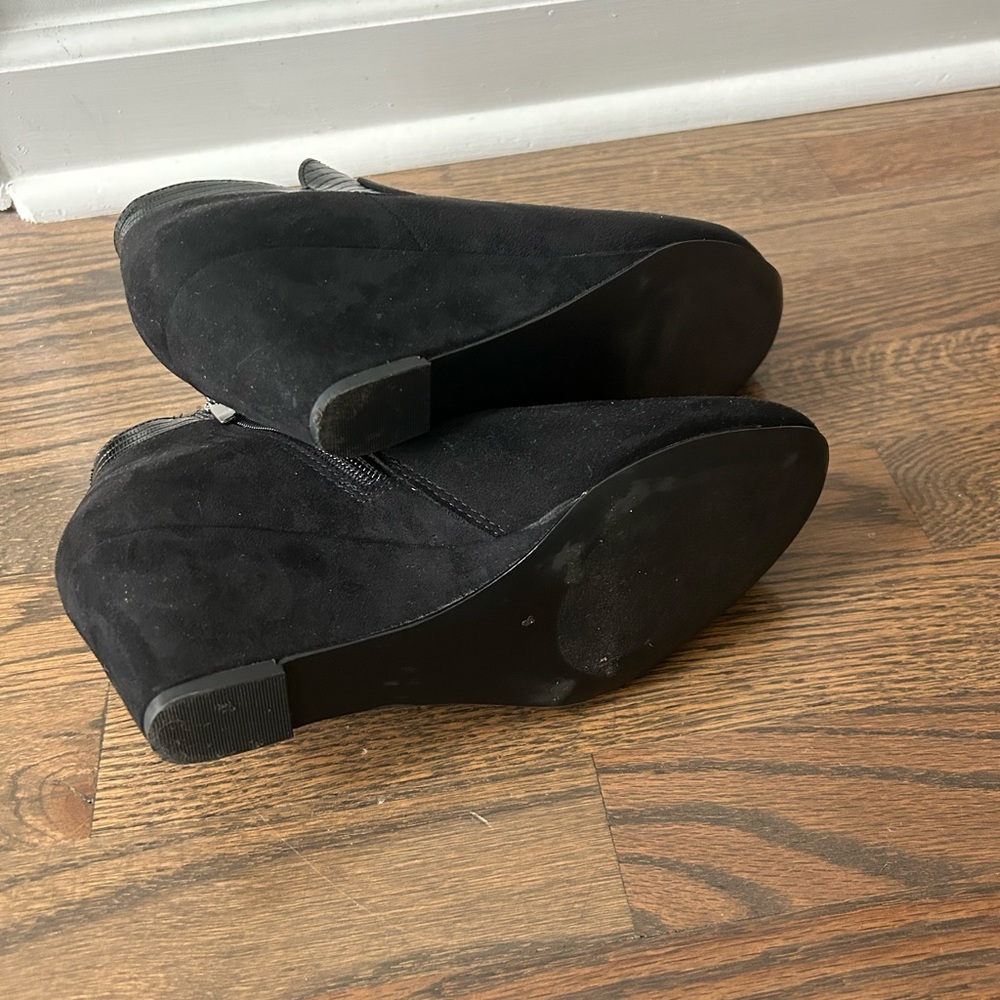 Booties - Picture 5 of 5